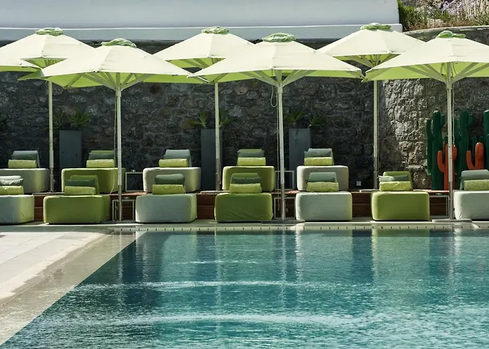 麦肯尼亚奈亚 - 首选酒店及度假村 5* Mykonos Town